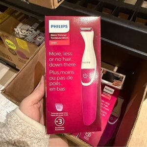Philips Bikini Trimmer 2000 with Accessories BRT381/15 Pink